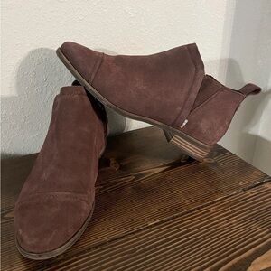 Toms Reese Chelsea Boots Ankle Women's Burgundy Brown Size 8.5